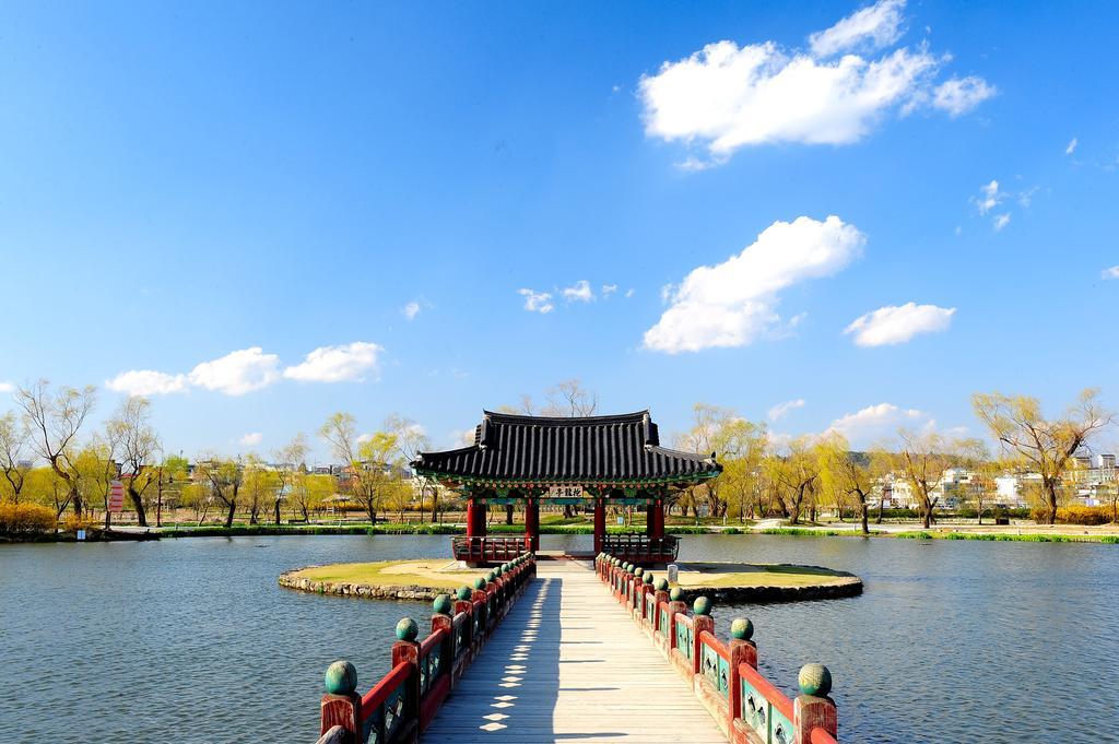 Lotte Buyeo Resort Exterior photo